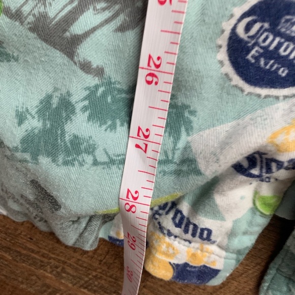 Newport Blue Corona Extra Hawaiian tropical shirt beer vacation men’s sz L EUC - Picture 7 of 10